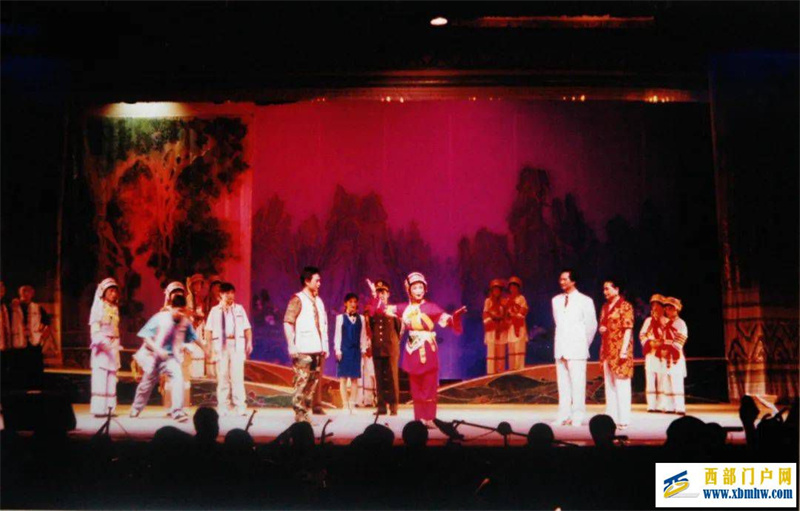 乐享云南艺术•曲靖滇剧(图3) 乐享云南艺术•曲靖滇剧(图3)