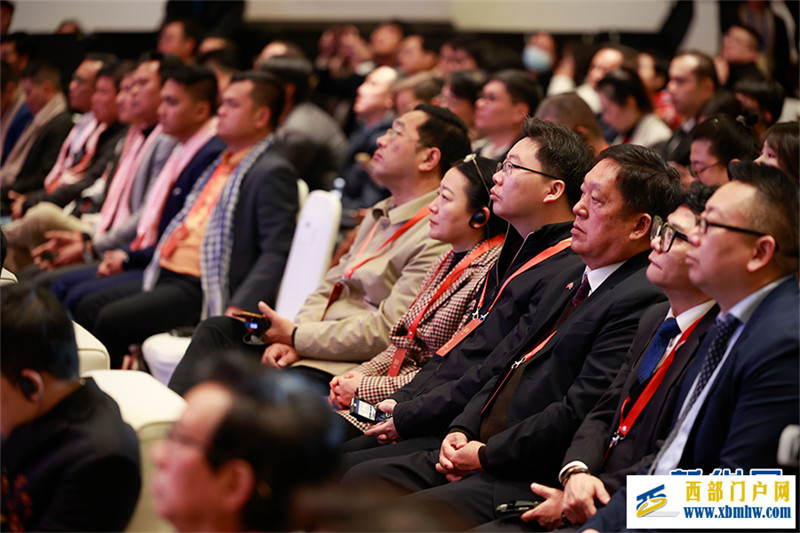 各国电影人齐聚昆明 共探国际间的电影产业合作(图2) 各国电影人齐聚昆明 共探国际间的电影产业合作(图2)