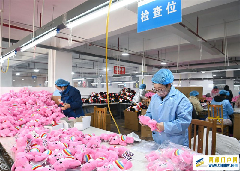 秦巴“萌熊”越洋记(图1) 秦巴“萌熊”越洋记(图1)