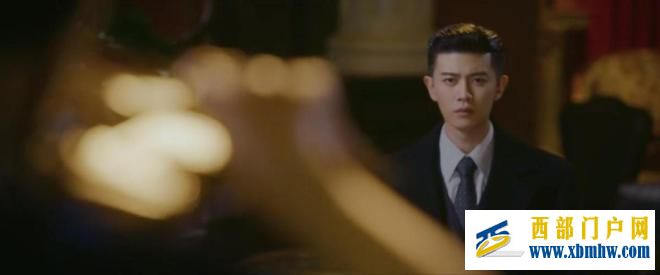 《风与潮》明明对何贤有好感，乔音婉为何没成为二姨太(图5)