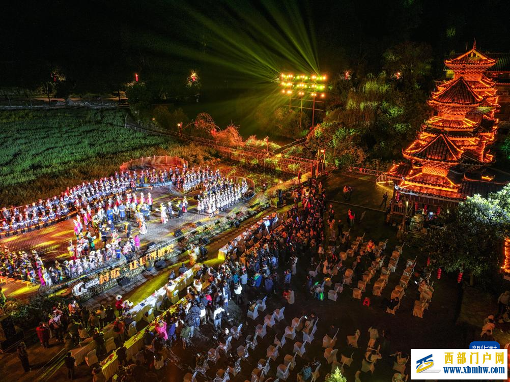 侗族大歌与阿卡贝拉和鸣 唱响中美民心相通乐章