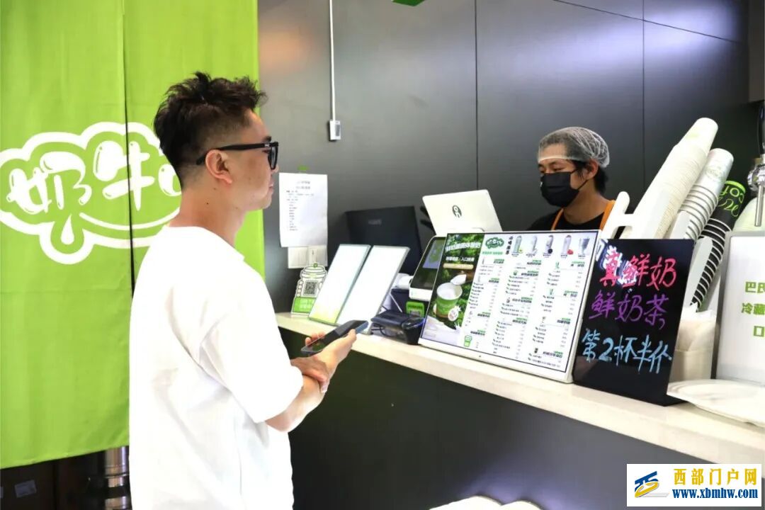 从牧场到餐桌的“鲜”机 兴庆区一杯奶的“共富之旅”